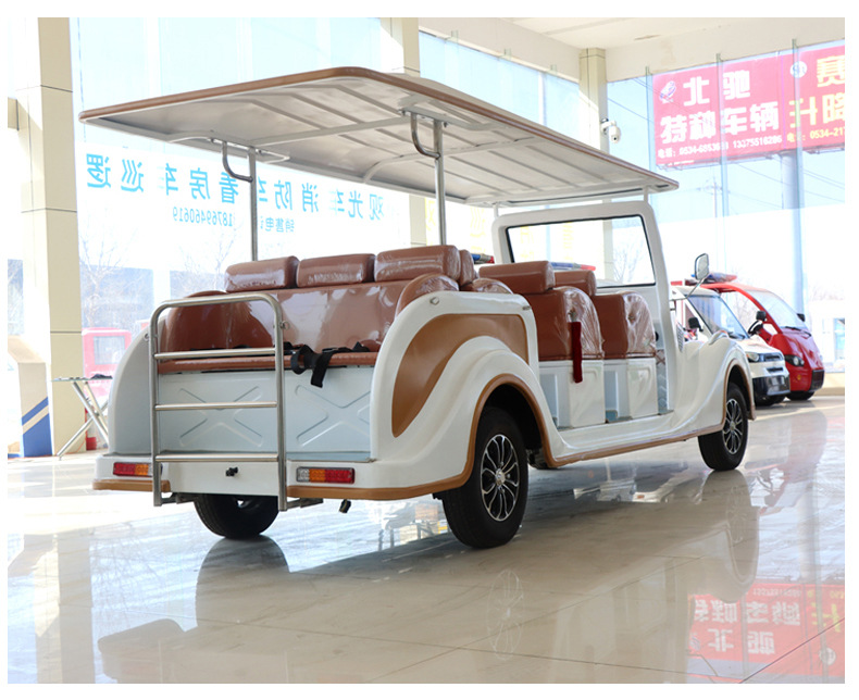 Retro-Style Electric Vintage Car Tourist Attraction Sightseeing Car Four-Wheel Hotel Resort Reception Electric Sightseeing Car