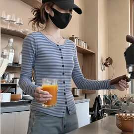 2026秋季新款条纹针织开衫女长袖圆领毛衣外套宽松显瘦百搭上衣潮