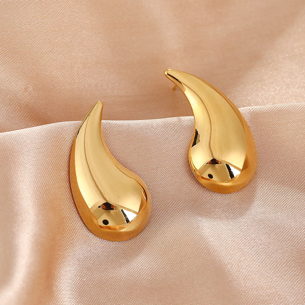 Designer style personalized temperament earrings concave irregular earrings fashion creative diamond earrings_voghion.com