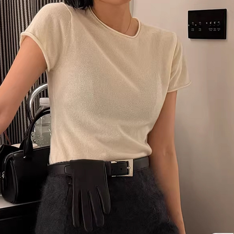 Kangseni Short-Sleeve Knit Top with Thin T-Shirt Design, Elegant and Versatile T-Shirt with Round Neck, Slim-Fit Short Style Kangseni Short-Sleeve Knit Top with Thin T-Shirt Design, Elegant and Versatile T-Shirt with Round Neck, Slim-Fit Short Style