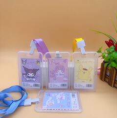 かわいいアニメのデザインのカードカバーの萌え面白い両面の透明な子供のバスの食事カードの証明書は紐の保護カバーを持っています。