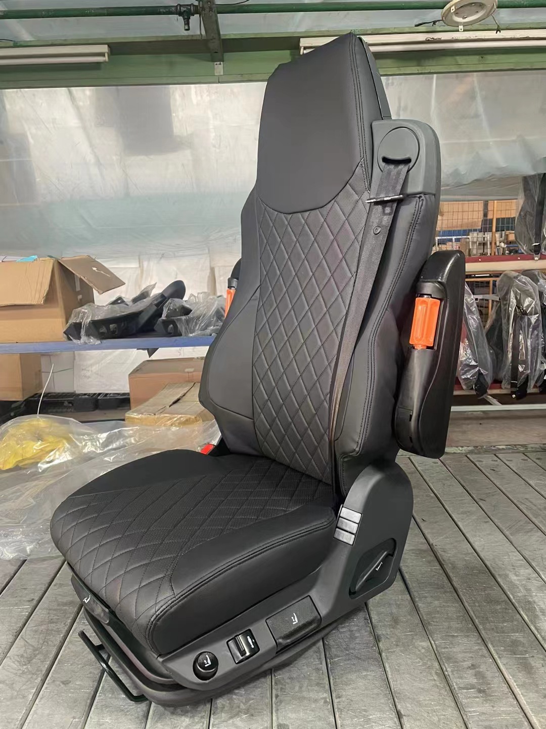 Asiento neumático para camión, conductor y copiloto