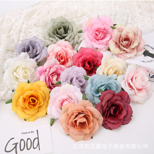 �F؛���Wõ����滨�^������c�û������������汳���b���ٻ�