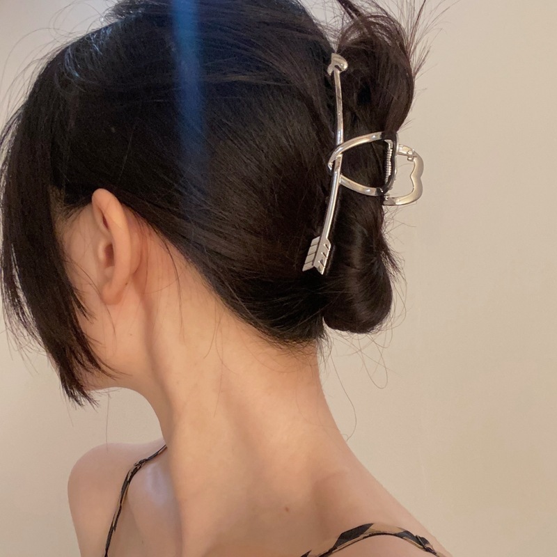 Silver Metal Hair Clip Large Volume Hair Claw Shark Clip High-End Korean Hair Accessory Barrette