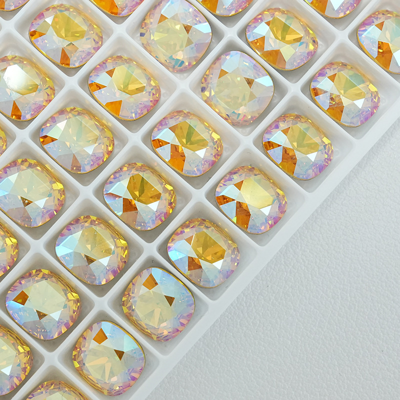 Swarovski Hot-Selling Square Crystal 4470 Fashion Accessories Shoe Decorations Bag Accessories Rhinestones 10mm Genuine Swarovski Swarovski Hot-Selling Square Crystal 4470 Fashion Accessories Shoe Decorations Bag Accessories Rhinestones 10mm Genuine Swarovski