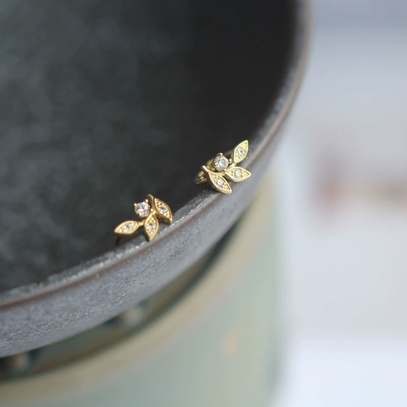 Серьги-листочки из чистого 9-каратного золота, маленькие серьги с циркониевыми бриллиантами, лесные студенческие серьги-ветки, маленькие серьги для женщин