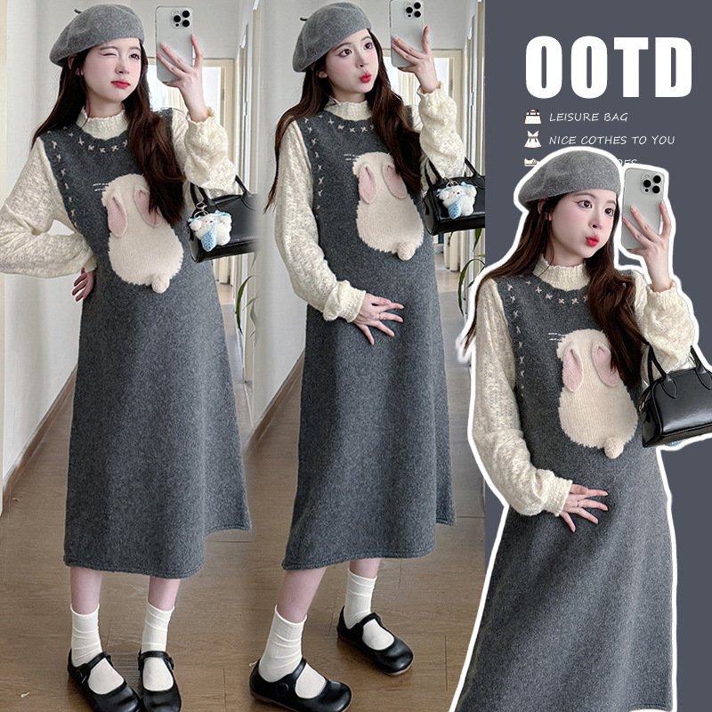 Real Shot of a Large Number of 2025 New Autumn and Winter Maternity Wear Bunny Version Loose Long Cute Sweater Suit