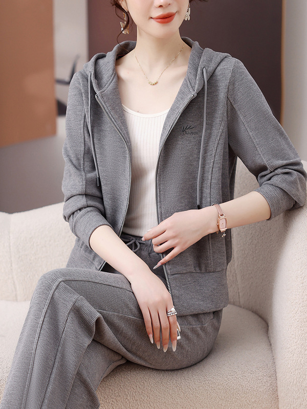 春秋运动服套装女士2025新款爆款妈妈秋季开衫卫衣休闲时尚两件套|undefined