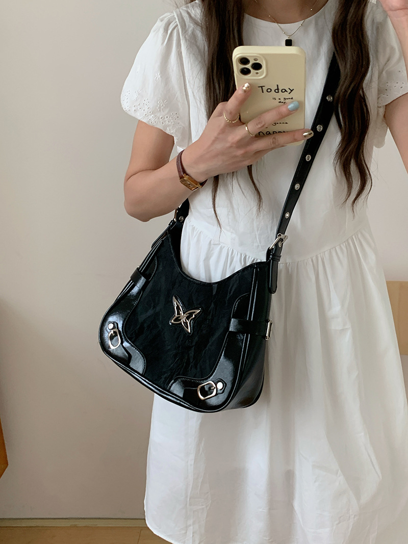 2024 Nova ameriška torba za čez ramo z metuljčki in kontrastnimi zakovicami za motoristično pod pazduho, modna in napredna_voghion.com