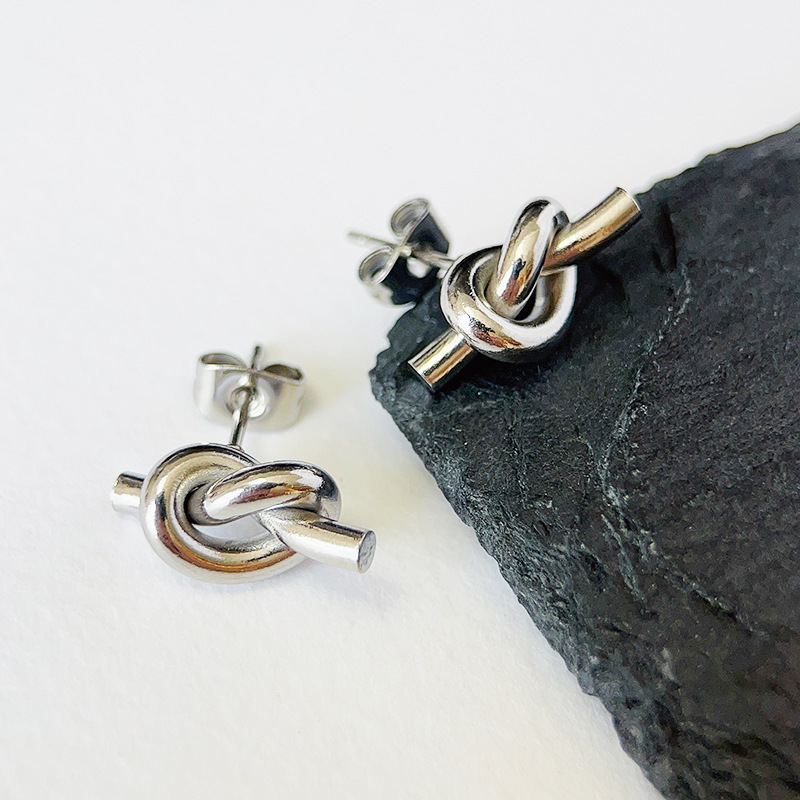 Titanium Steel Material 1 Pair Simple Style Knot Plating Titanium Steel Ear Studs