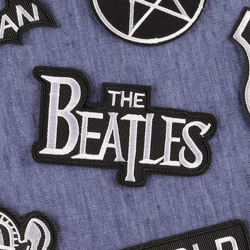 Embroidery stickers with black and white letters, English patches, clothing accessories, clothing bags, shoes and hats, decorative cloth labels, badge cloth stickers