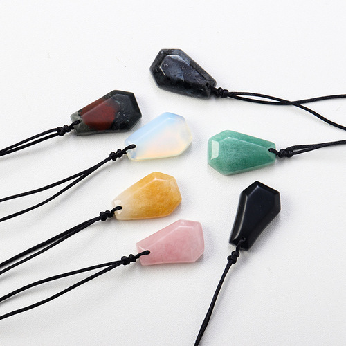 Hot selling natural crystal coffin pendant hand-polished ore gemstone coffin fortune feng shui pendant jewelry wholesale