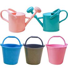 迷你仿真洒水壶彩色小水桶沙盘微缩场景模型摆件过家家小玩具配件