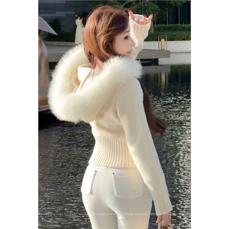 高档小香风毛毛领连帽拉链开衫外穿毛衣女秋冬新款显瘦针织衫上衣