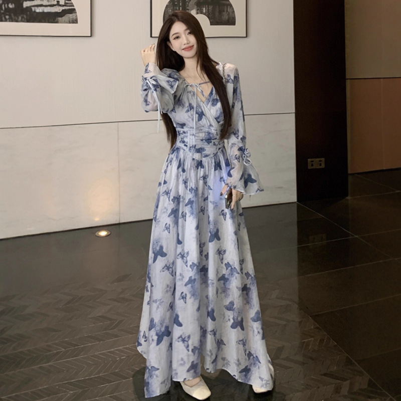 法式茶歇蓝色碎花连衣裙女2025春季大码胖mm海边度假收腰显瘦长裙|undefined