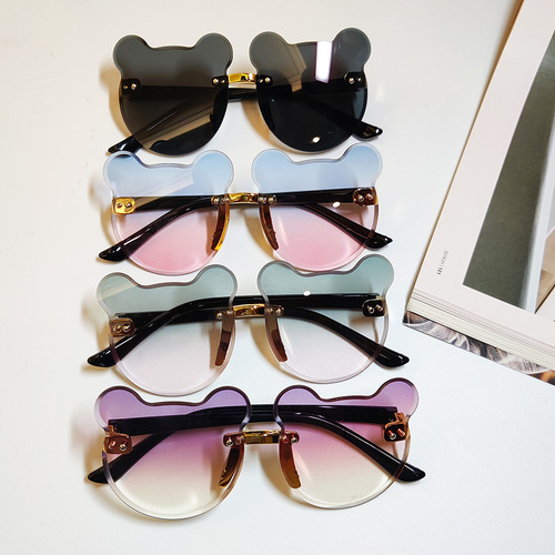 Korean Version New Children's Sunglasses with Sun Protection, Cute Decorative UV Blocking Sunglasses for Mickey Baby Boys and Girls