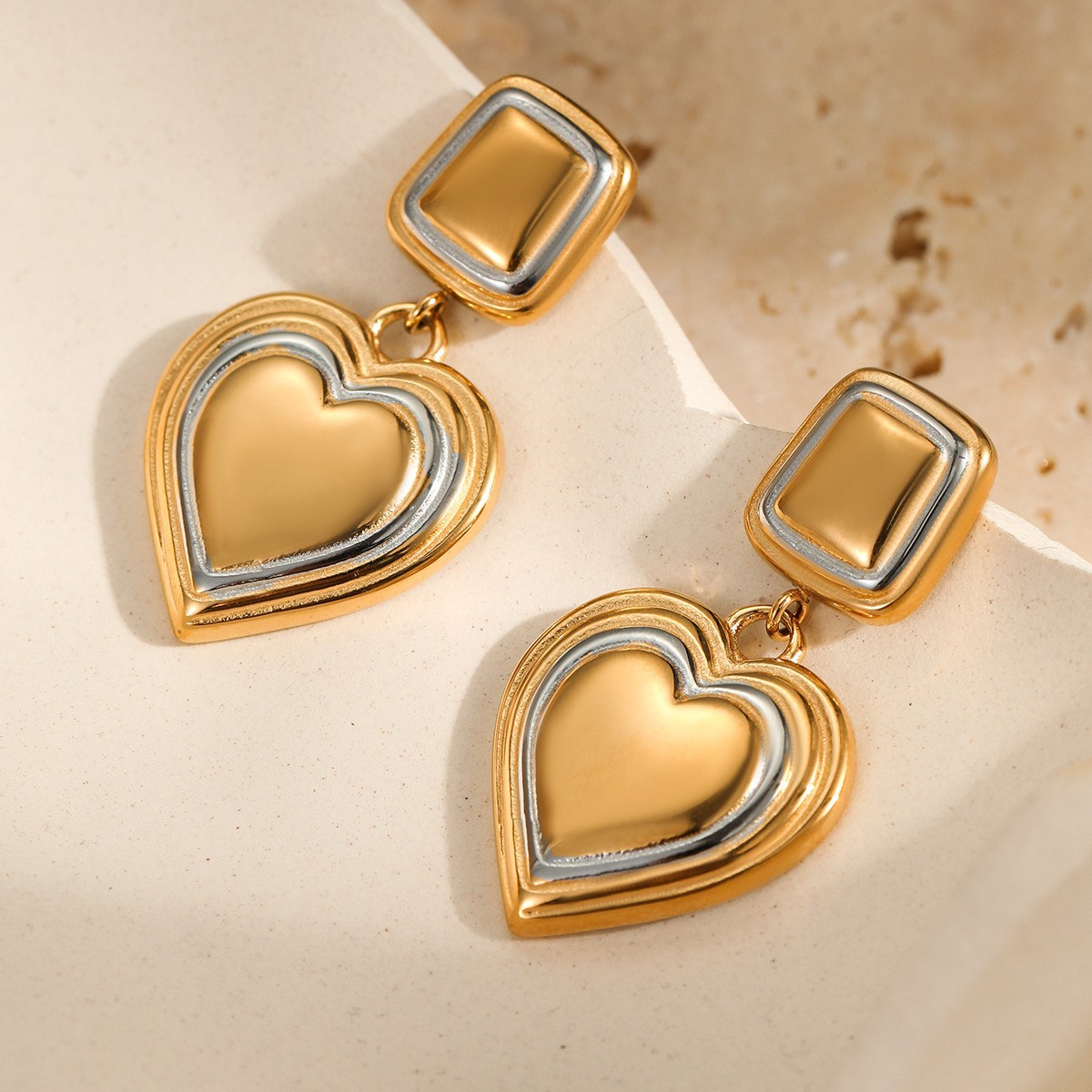 12g Weight 0.03µm-0.05µm Gold Plating Thickness PVD Coated Gold Plating Process 304 Stainless Steel Ear Needle Material Real Gold Plated Plating Material Drop Earrings, Ear Studs Classification 1 Pair Quantity Holiday, Daily Occasion 304 Stainless Steel Material Heart Shape Pattern All Seasons Season Women's Gender Polished Finish IG Style, Elegant, Modern Style Style Waterproof Non Tarnish, Mixed Metal, Plating Craft PVD Coated Real Gold Plated Heart Shape 304 Stainless Steel IG Style Elegant Modern Style Waterproof Non Tarnish Drop Earrings Ear Studs 1
