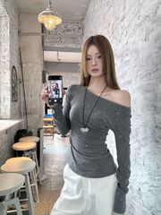 【260グラムの綿モーデール】斜め肩の底のシャツの女性のデザイン感のプリントの修身上着の長袖のtシャツの灰色