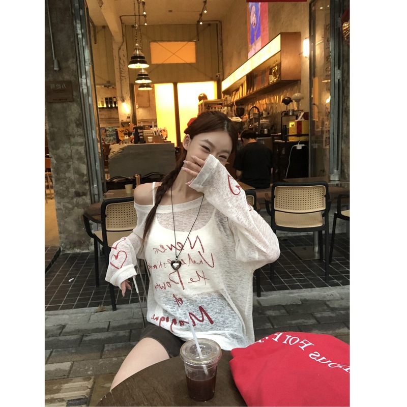 慵懒风字母印花防晒罩衫女夏季长袖t恤辣妹宽松独特露肩斜肩上衣|undefined