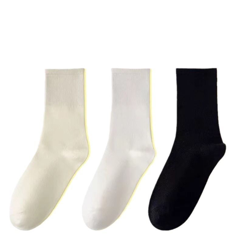 Calcetines de primavera y verano, calcetines sin hueso, calcetines de color sólido, calcetines de pila de humedad, calcetines blancos, calcetines de crema de mediana para mujeres