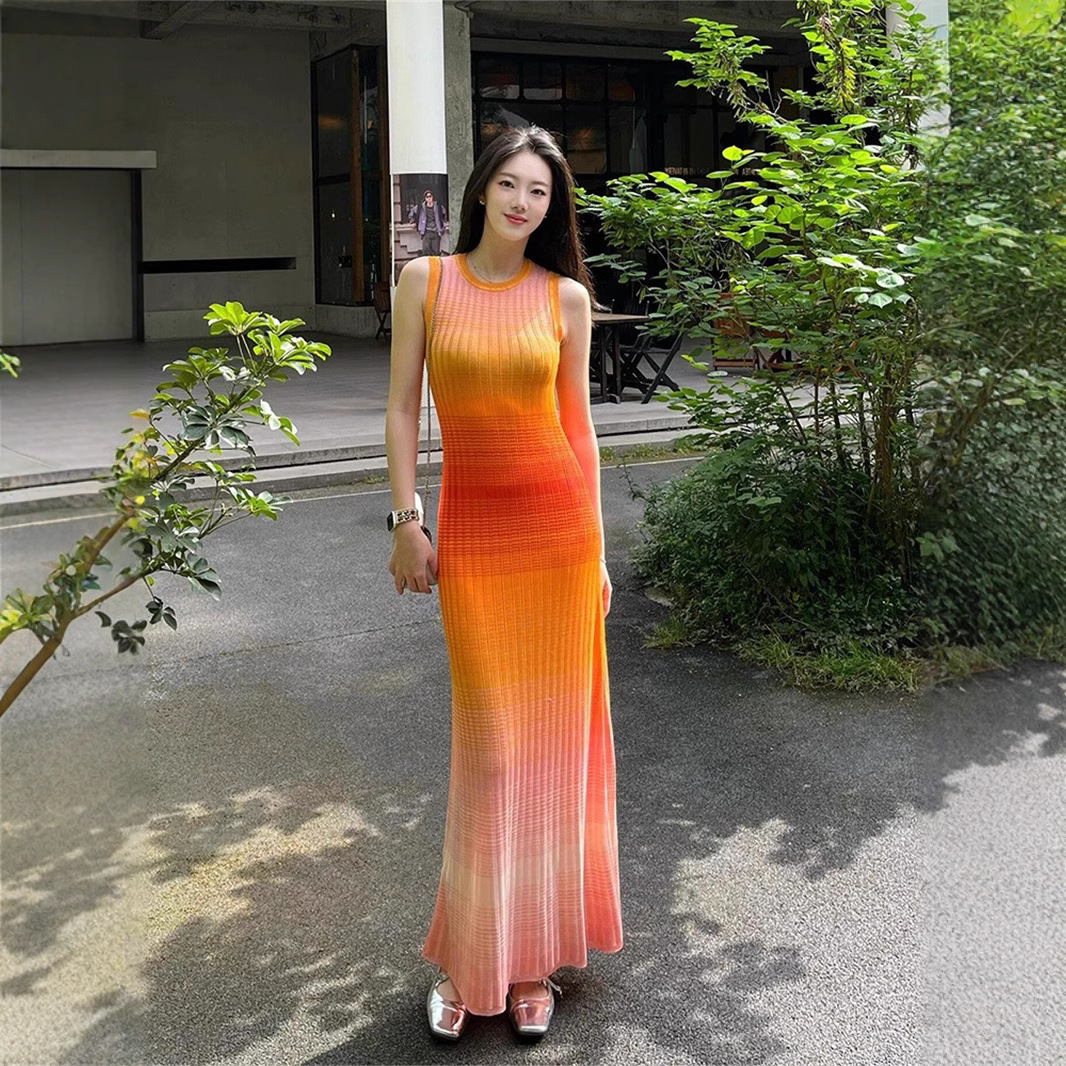 Summer orange trousers sleevless