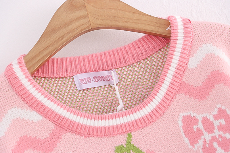 Sweater Image 9