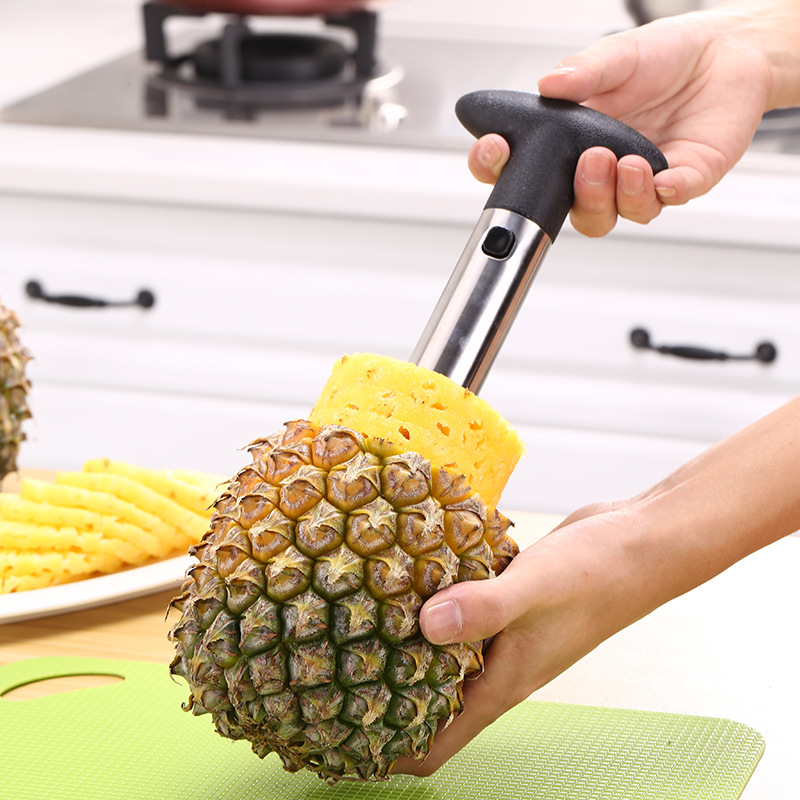 Gadget de cocina creativo de acero inoxidable cuchillo de piña transfronteriza minería caliente cuchillo de piña soporte entrega de una pieza