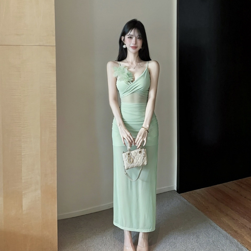 0227 Sexy Low-Cut Deep V-Neck Strap Dress New Style for Women, Youthful, Workwear for Foot Massage Technicians, Long Dress 0227 Sexy Low-Cut Deep V-Neck Strap Dress New Style for Women, Youthful, Workwear for Foot Massage Technicians, Long Dress
