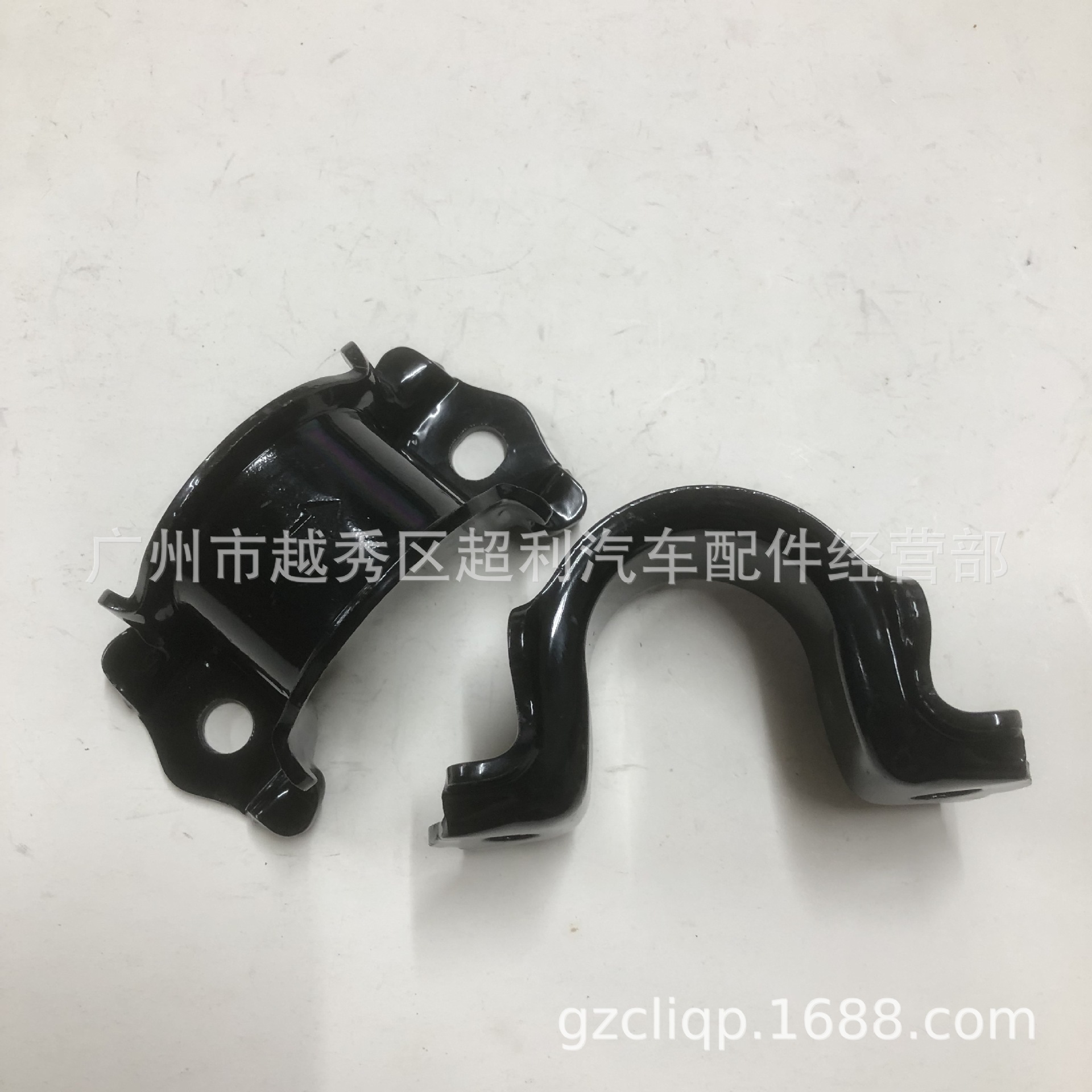 Suitable for 48824-0K010 48824-Kk010 Vigo Kun25 Tgn51 Runner Front Balance Bar Clip