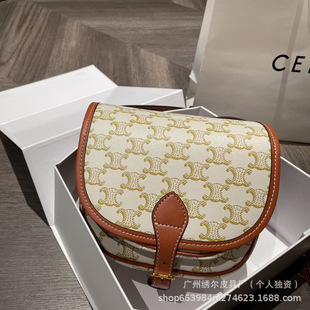 �羳����P���T�͹��ϻ��R����Ů�μ�б����йŰ����w��A�R���