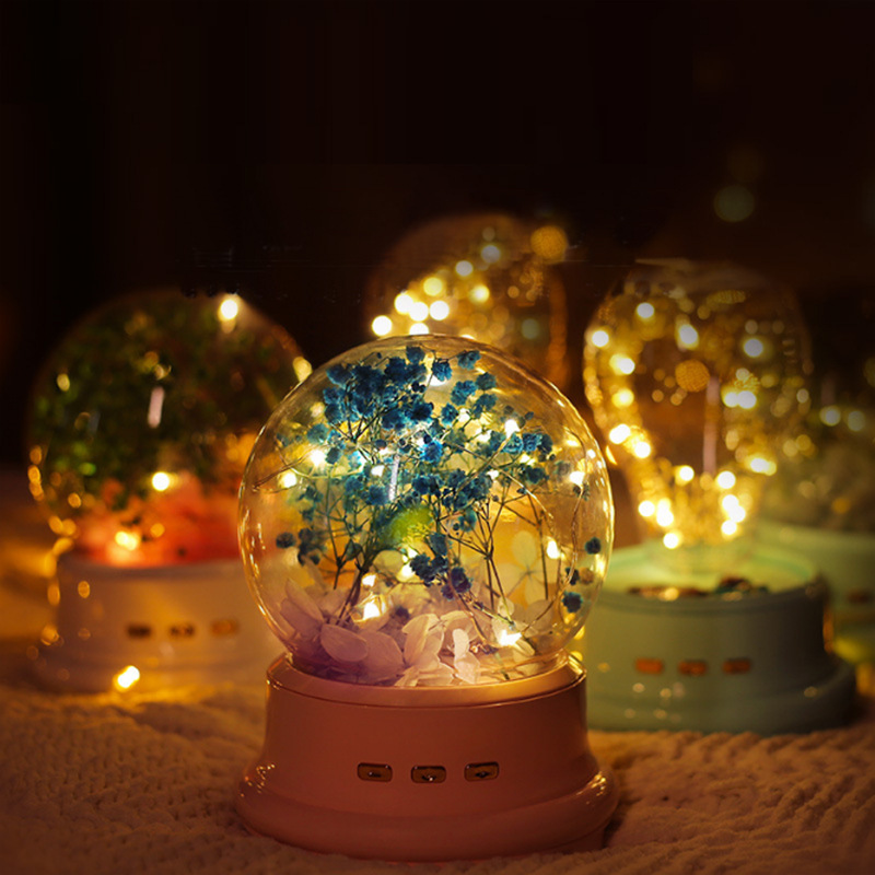Regalo creativo del hogar Altavoz Bluetooth fantasía música faro qixi amante regalo flor eterna audio