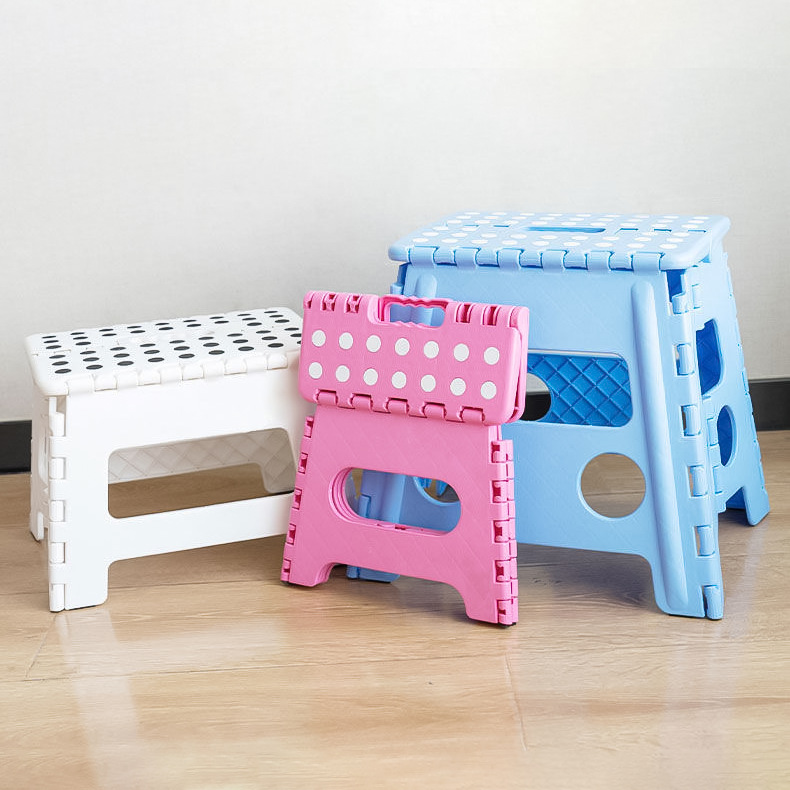 Taburete plegable portátil de plástico, liviano y resistente, ideal para camping, pesca o uso doméstico