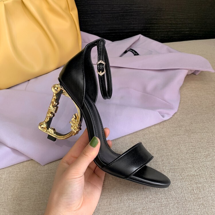 European and American Style Lettered High-Heeled Large Size Single-Strap 2025 New Model Open-Toe Black Leather Sandals for Women European and American Style Lettered High-Heeled Large Size Single-Strap 2025 New Model Open-Toe Black Leather Sandals for Women