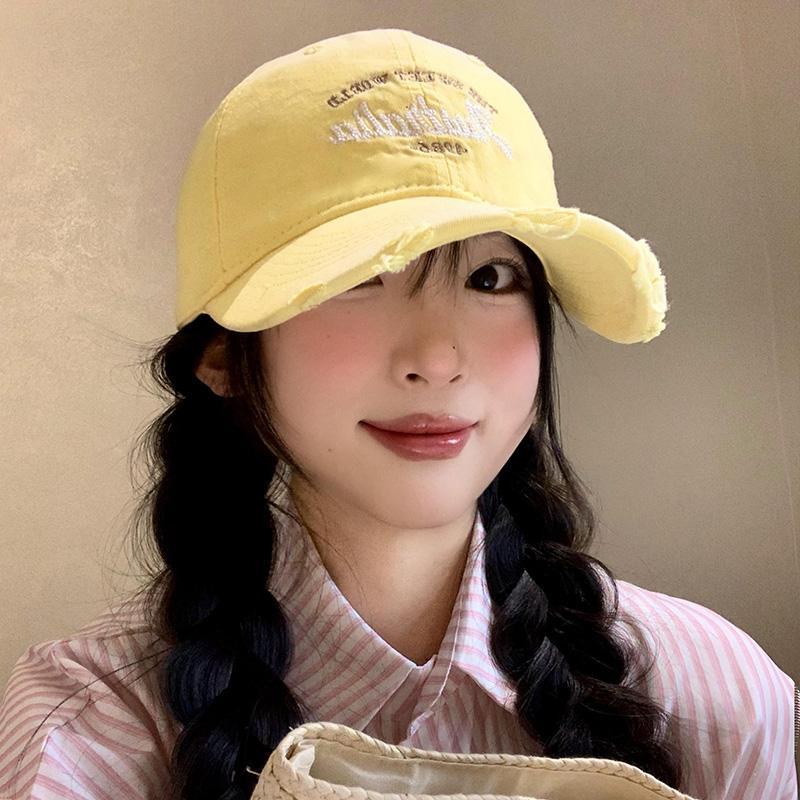 Sombrero de béisbol amarillo leche bordado de letras, sombrero ancho para mujeres, sombrero de lengua de pato, estilo coreano, sombrero de agujero de agujero, moda