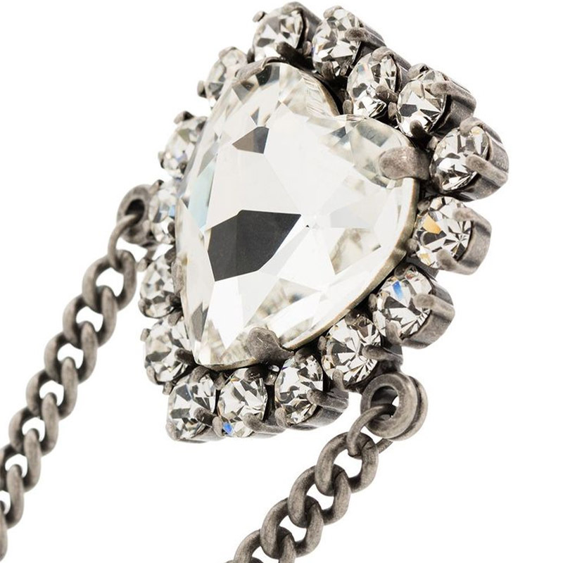 Moda amor oído clip sin piercing simple rhinestone pendientes alto sentido nicho joyería pendientes femeninos