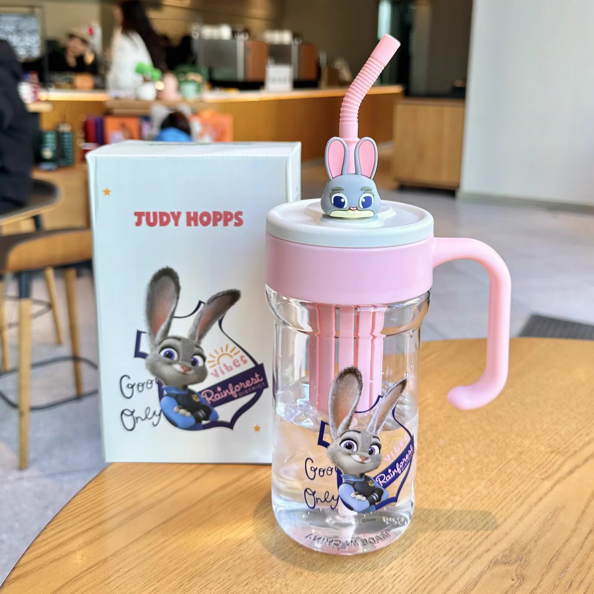 Mad Animal City Taza de agua de plástico para niños, taza de paja para estudiantes, taza de agua de verano para bebidas dobles