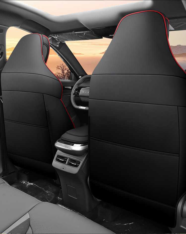 2024/2023 Jetour Dasheng Car Seat Covers, All-Season Universal Full-Cover Seat Covers, Perforated Leather Seat Cushions