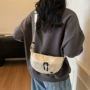 新款百搭休闲2026单肩包