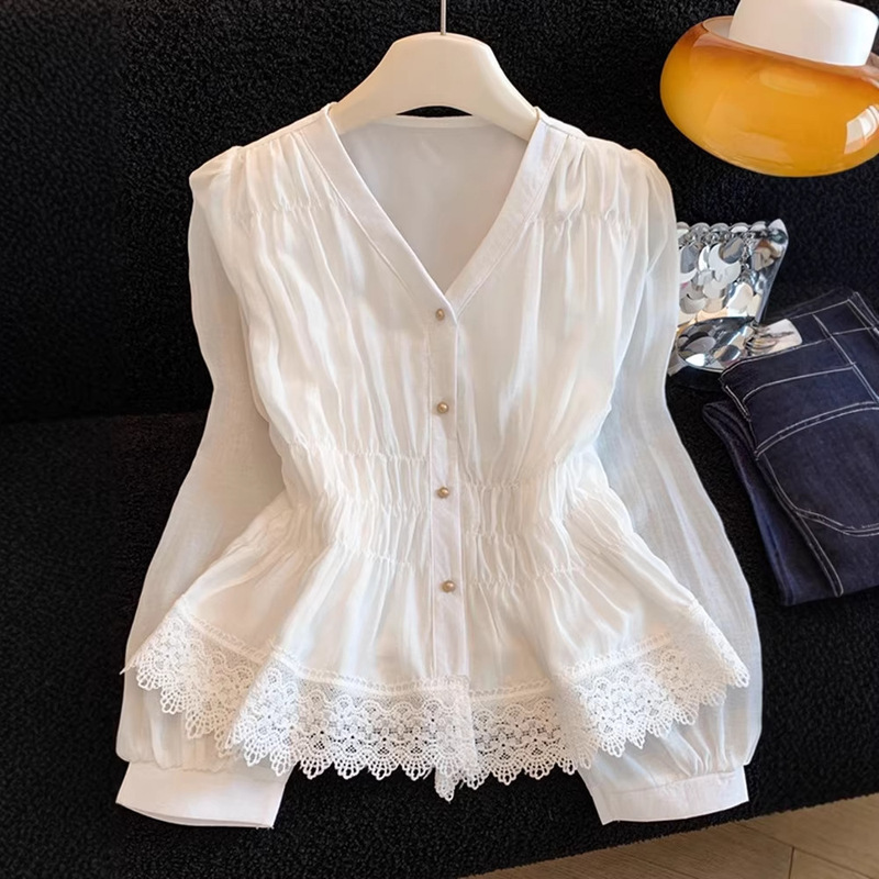 French Design V-Neck Puff Sleeve Top for Women 2026 New Style Waist-Cinching Lace Splicing Long-Sleeved Shirt A10789