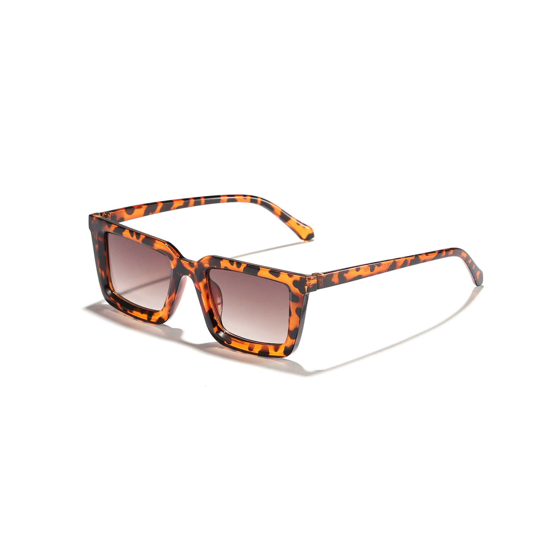 Gafas de sol cuadradas de comercio exterior europeo y americano nuevas gafas de sol retro en forma de mariposa para mujer
