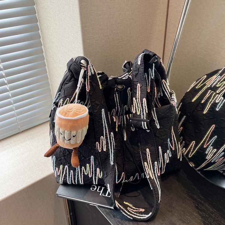 Casual versátil bolsa de lona de viaje 2024 nueva moda popular bolsa de hombro de gran capacidad de viaje mochila