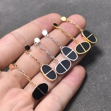 �W�t��H��ĸ�i���Ӷ���肺ڬ��925�y�18Kõ���һ��ins�r�к��s