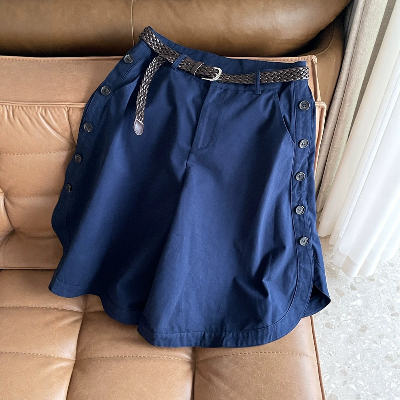 2026 Summer New Style Retro Navy Style Dark Blue Woven Leather Belt Decorated Double-Sided Button Design Three-Quarter Skirt Pants 2026 Summer New Style Retro Navy Style Dark Blue Woven Leather Belt Decorated Double-Sided Button Design Three-Quarter Skirt Pants