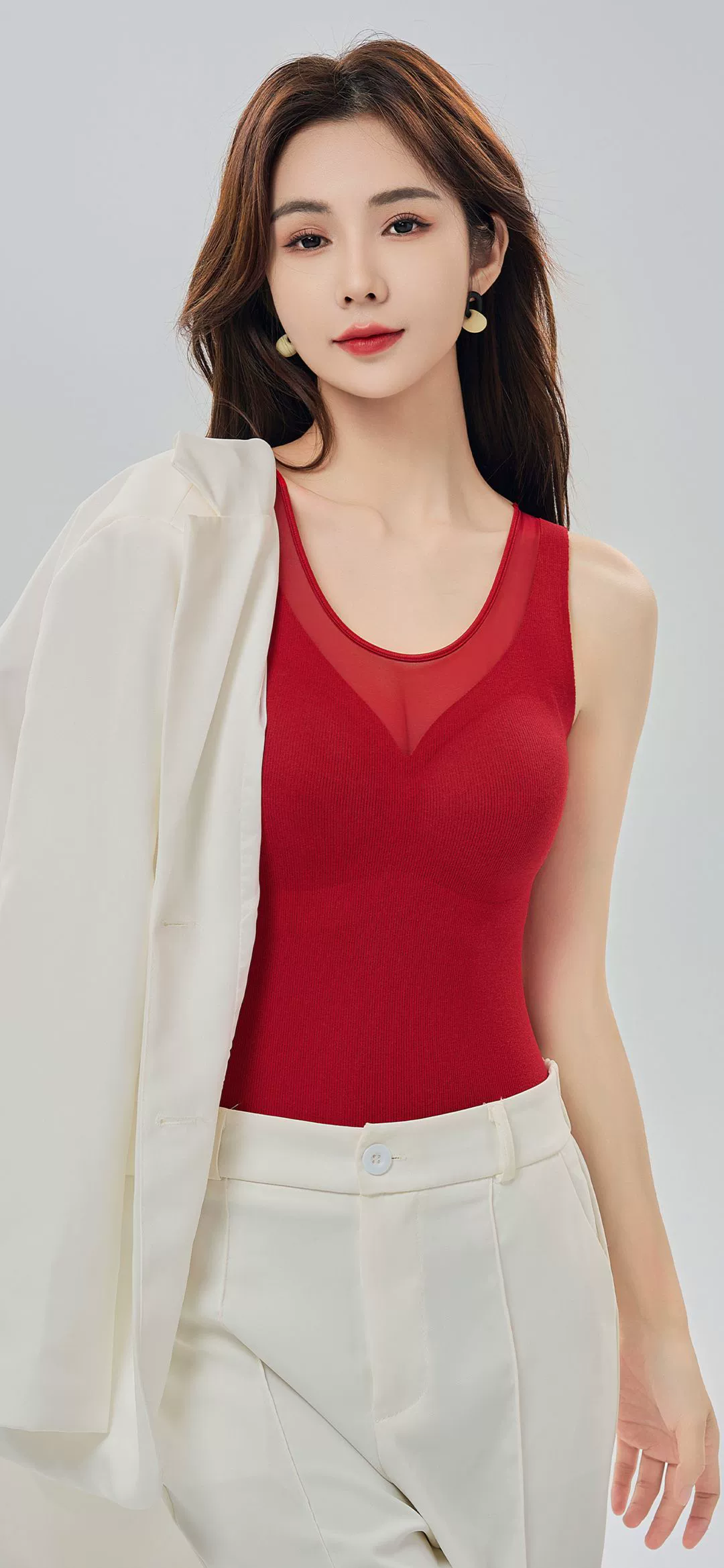 Топ с чашками, нижнее белье, утепляющий топ, корейский стиль, slim fit, V-образный вырез