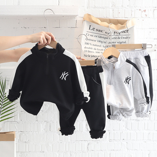 Men's casual clothing dropshipping: Spring/Fall new kids' patchwork long-sleeve hoodie set—2-piece outfit for little boys