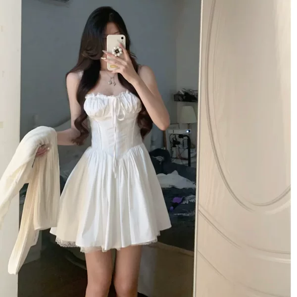 140g Four-Way Stretch Fabric + Lining + Gathered Design, a Spring White Dress with White Bow Tie Straps, an Elegant and Stylish Dress