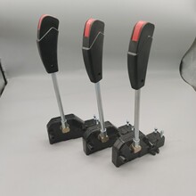 �����CҺ����·�y�Q���y�����ֱ�Һ�����������b���������ֱ�