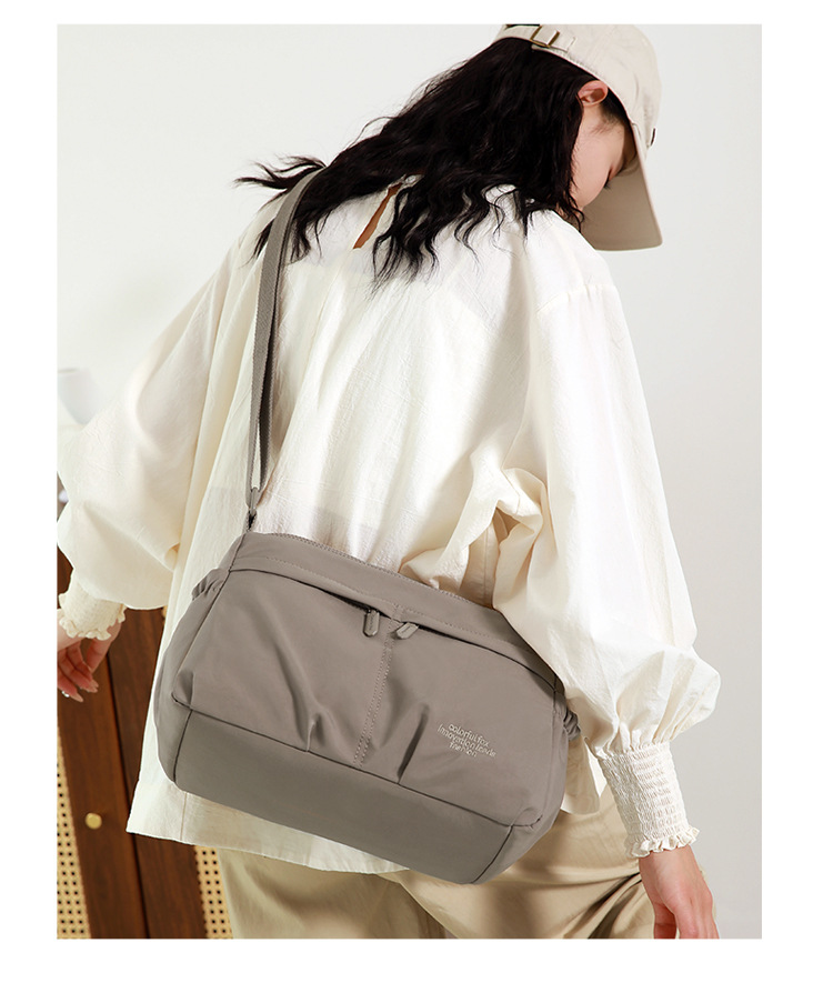 Colorful Fox's new nylon fabric women's crossbody bag, water-resistant crossbody bag, lightweight single-shoulder multi-layered crossbody bag undefined