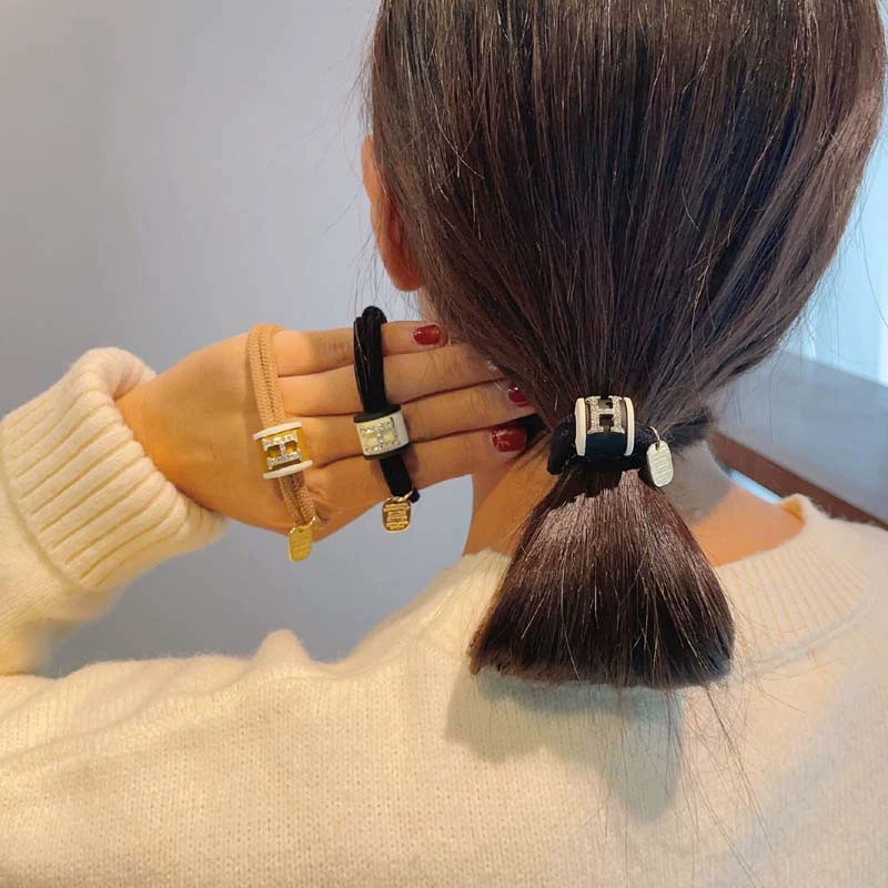 Demi-season retro hair rope with letters pearl, letter H