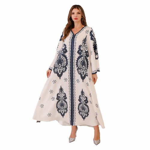 Alibaba.com Middle Eastern Muslim long dress women's abaya with crystal embroidery, Dubai, Turkey, abaya with beaded long robe